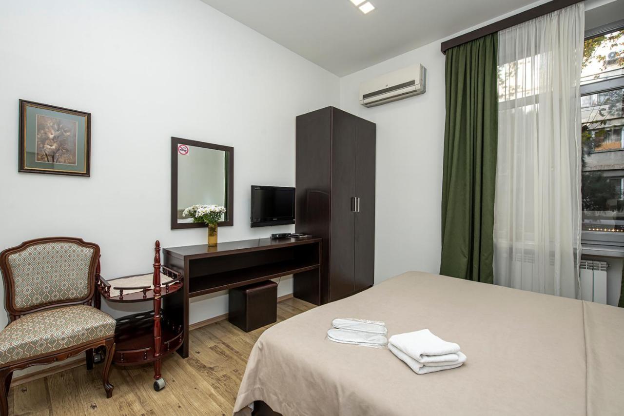 Apart Hotel Gh Тбилиси Экстерьер фото